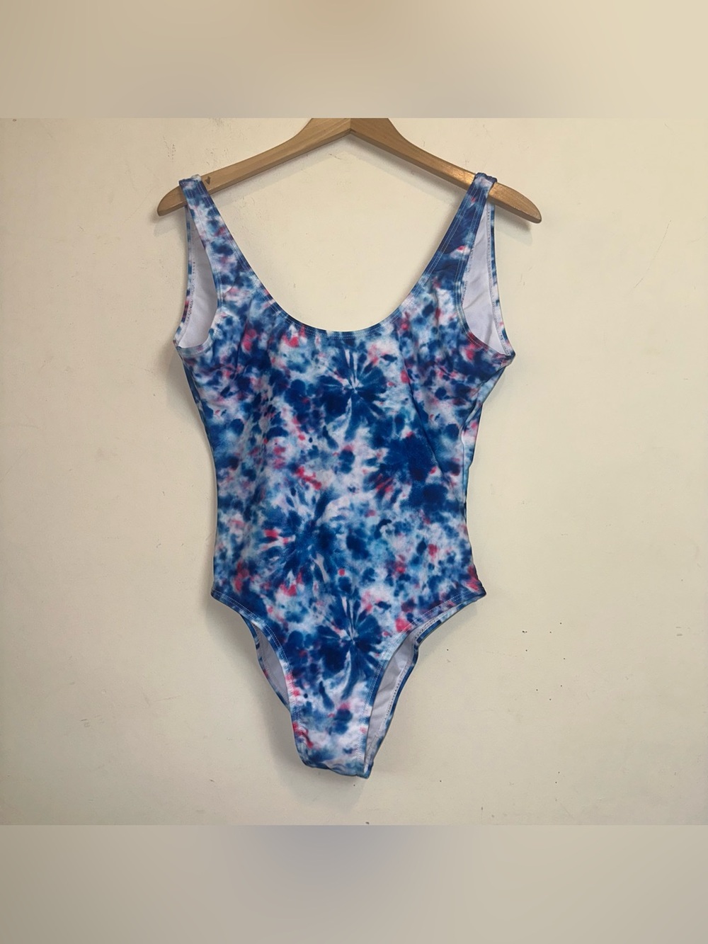 ONIA Swimsuit Tie Dye One Piece Swimsuit Womens Medium Summertime July Fourth
